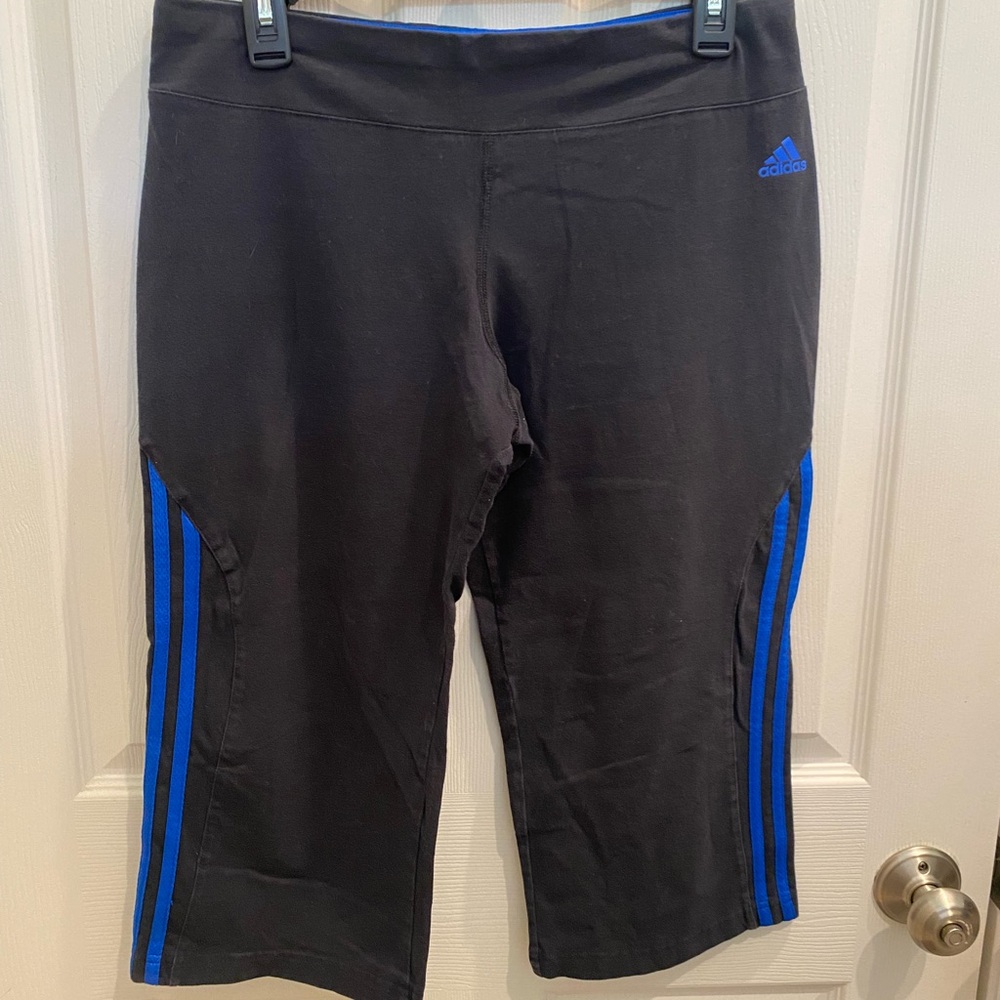 Adidas capri leggings. Size L